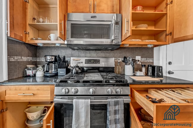 Photo - 1560 Delaware Ave Unit 1