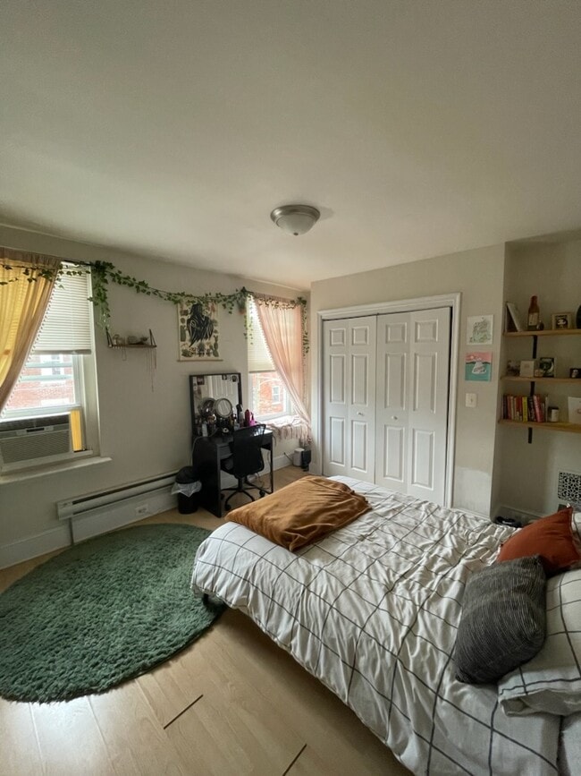 Photo - 2209 S 15th St Unit 3rd floor