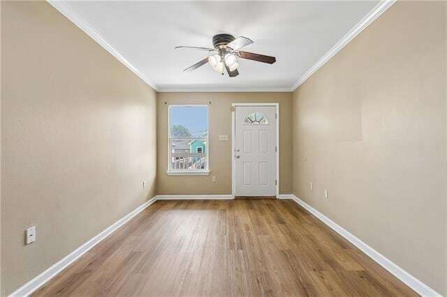 Photo - 5728 Marigny St