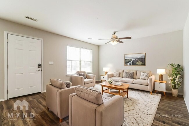 Photo - 2208 Ridge St