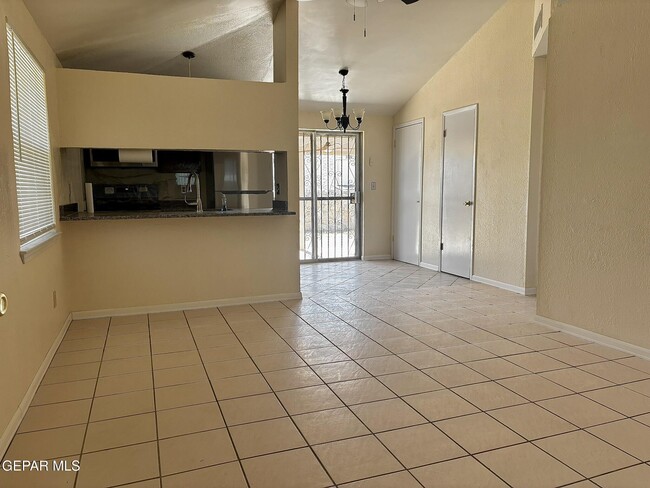 Photo - 11450 Sundrop Ct