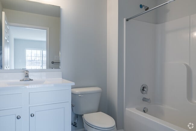3BR, 2BA - 1,420SF - Primary Bathroom