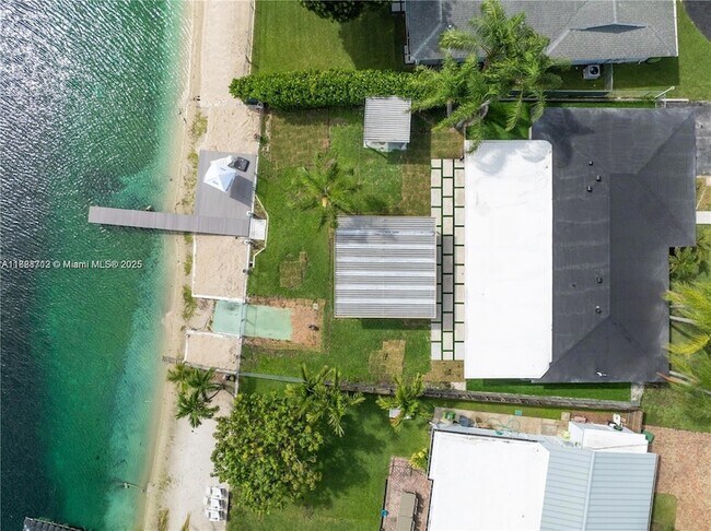 Photo - 5020 SW 92nd Ave