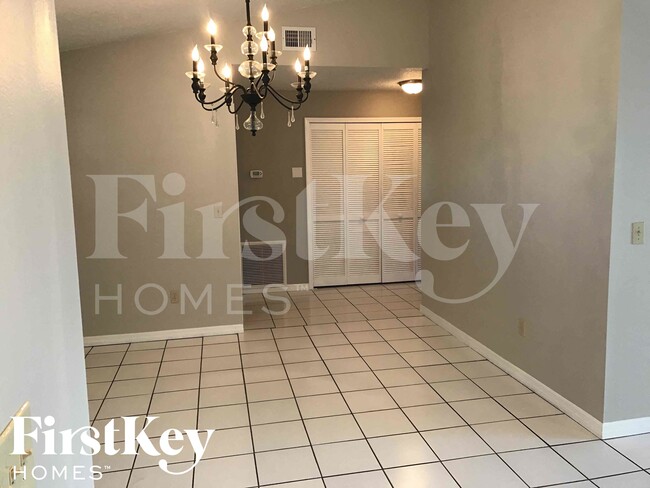 Photo - 1771 Gatewood Dr