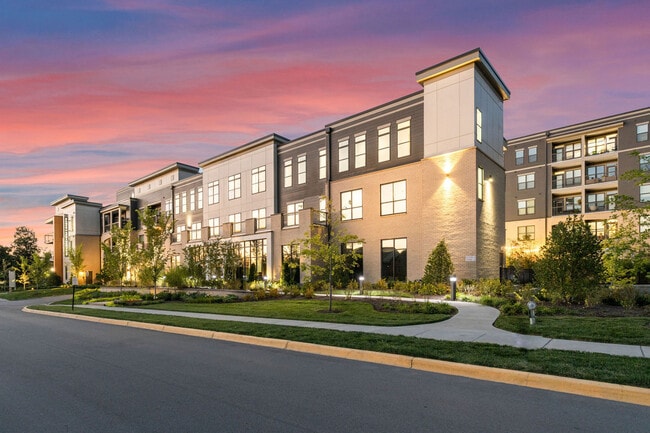 The Flats at Springhurst Apartments of Louisville