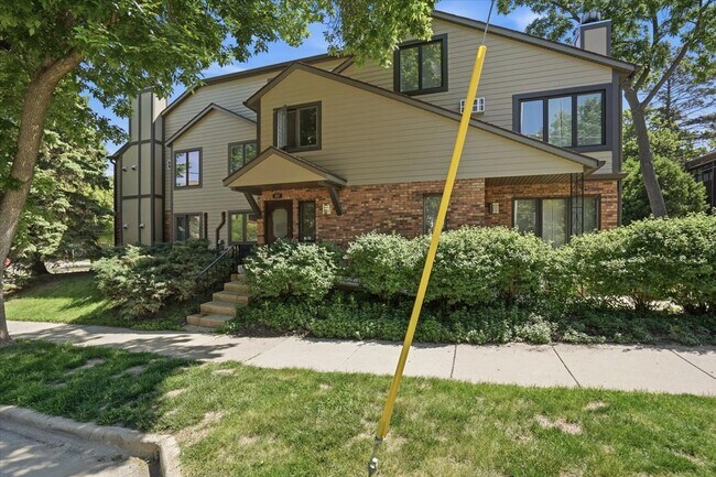 Photo - 311 Forest St Unidad Newly Remodeled 2D