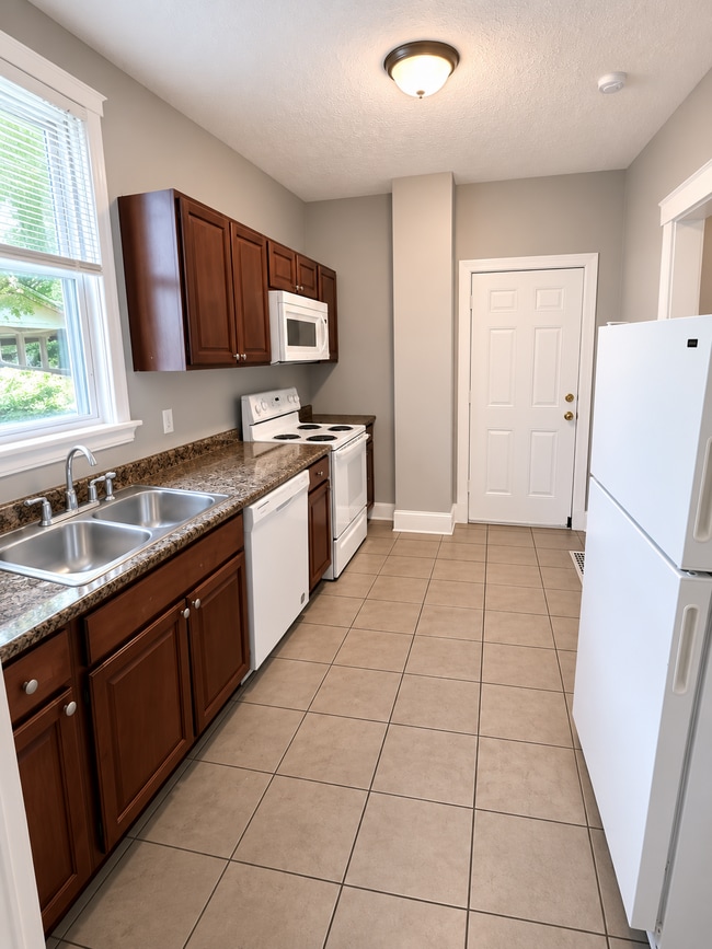 Photo - 412 Elberon Ave