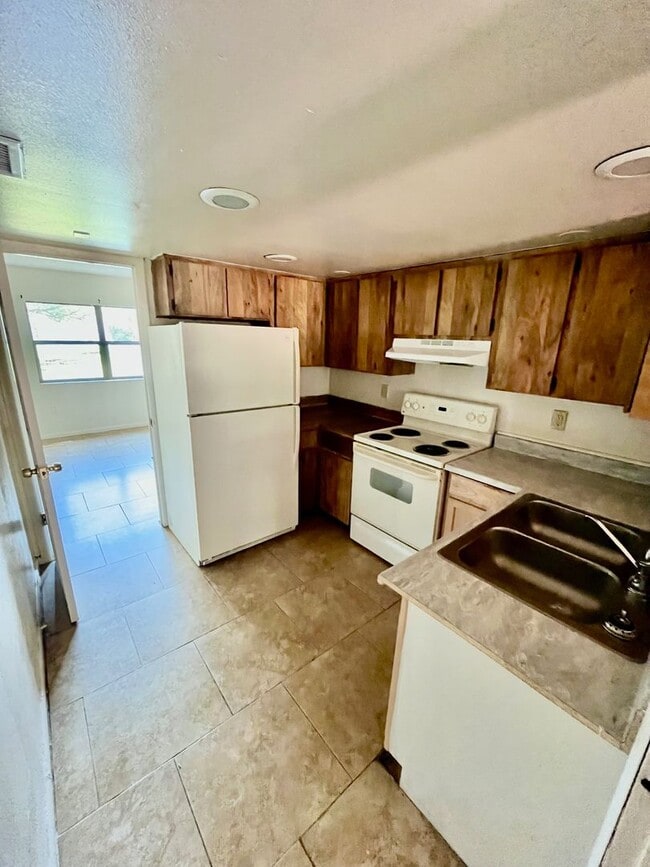 Photo - 525 N Morgan Ave Unidad 525 Morgan Apt 5