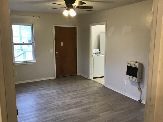 Photo - 2108 NW 35th St