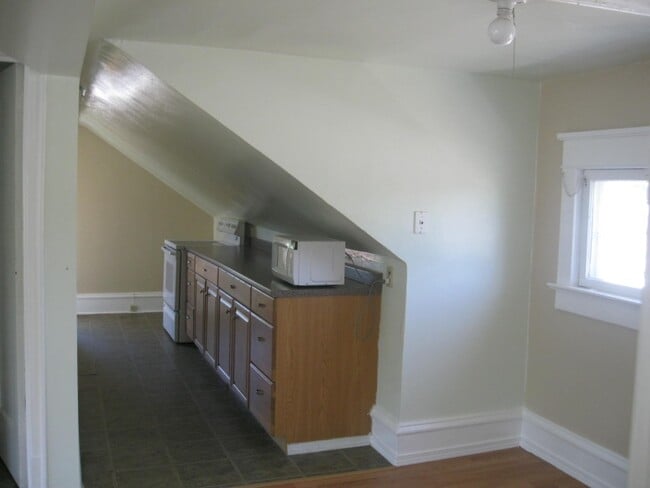Photo - 8 7th Ave S Unit 3