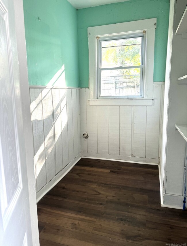 Photo - 219 Connecticut Ave