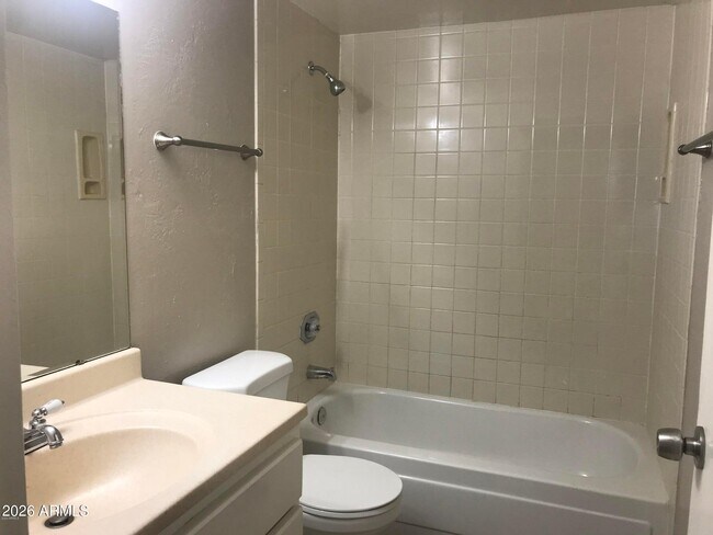 3131 W Cochise Dr Unit 251