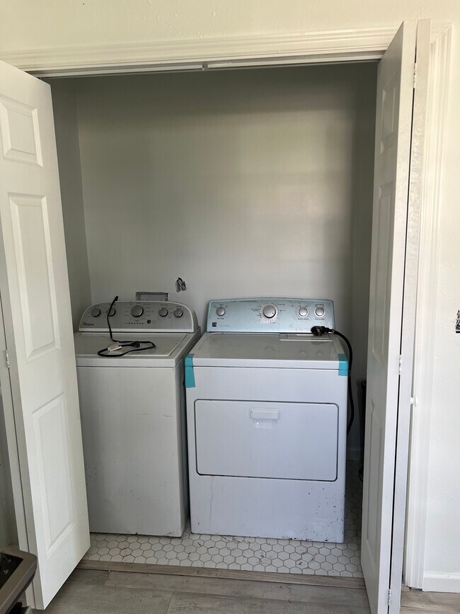 Photo - 2501 Finland St