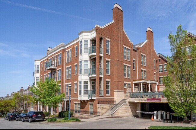 Building Photo - 252 Stetson St Unit 204 Rental