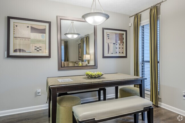 2BR, 2.5BA - 1018SF - Dining Room