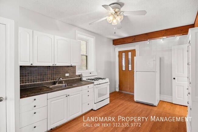 Photo - 1124 N Wolcott Ave Unit G