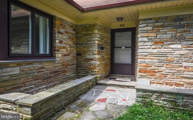 Building Photo - 8104 Heacock Ln