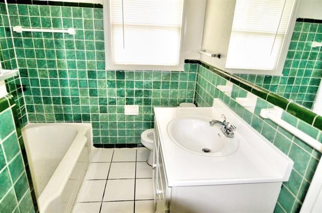 Photo - 7746 Colebrook Dr