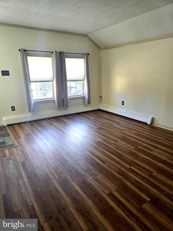 Photo - 1951 Conestoga Rd