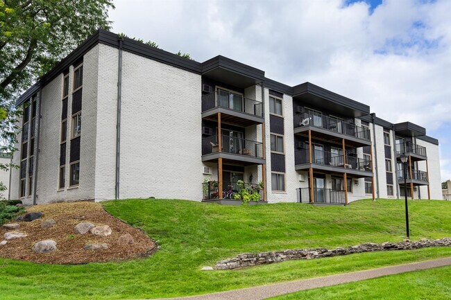 Photo - Fountainhead