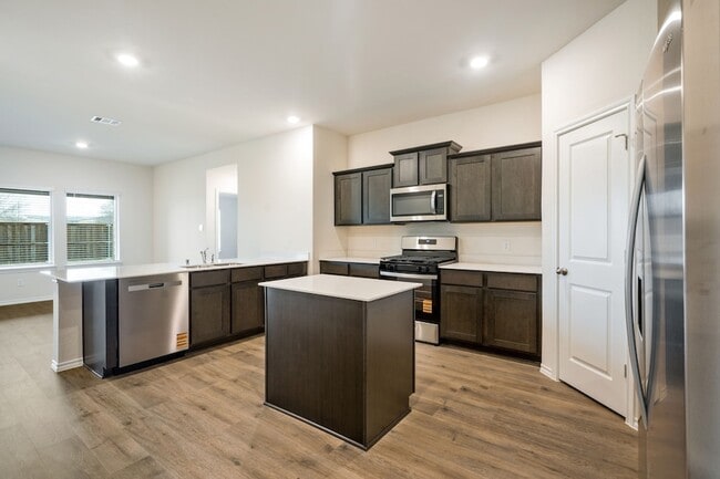 Photo - 1324 Stuarts Frst Dr