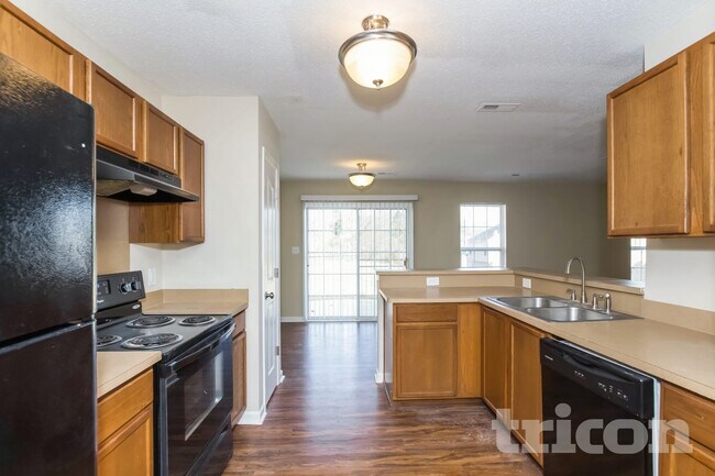 Photo - 3323 Mazen Ct