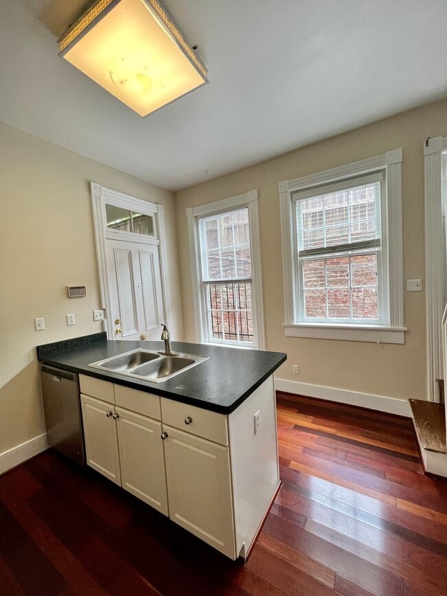 Photo - 212 W Main St Unidad Apt. B