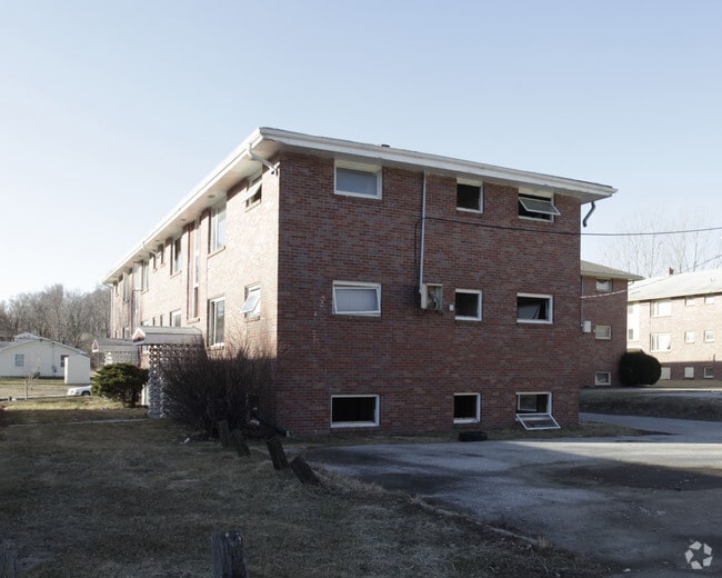 Photo - Silverado Apartments