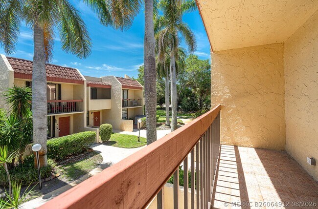 769 SE 1st Way