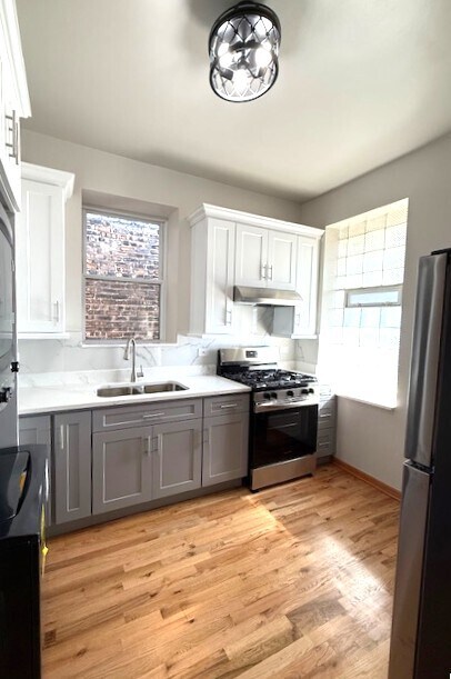 Building Photo - 6044 S Rhodes Ave Unit #2 Rental