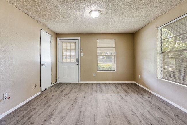 Photo - 8100 Doreen Ave