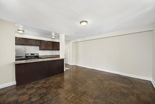 Photo - The Fleetwood