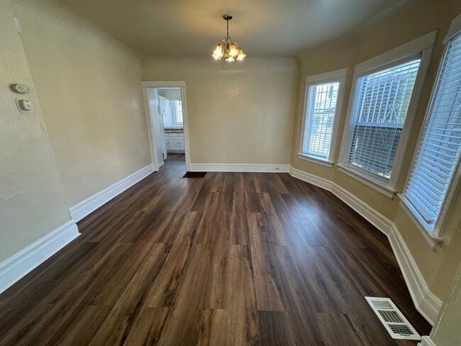 Photo - 1124 W 37th Pl