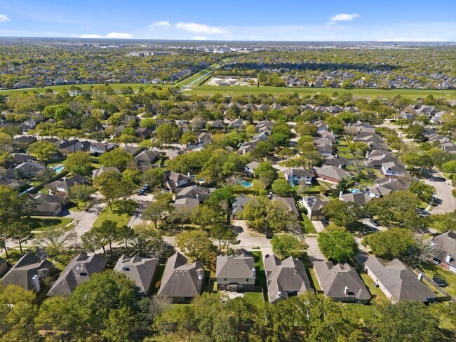 Photo - 5615 Brigstone Park Dr