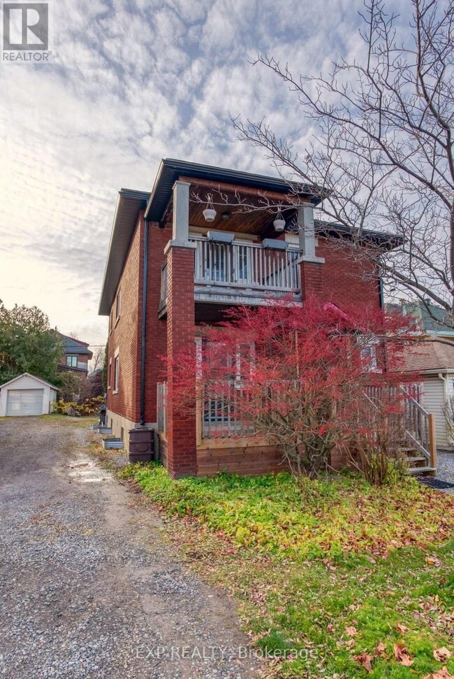 Photo - 448 Holland Ave