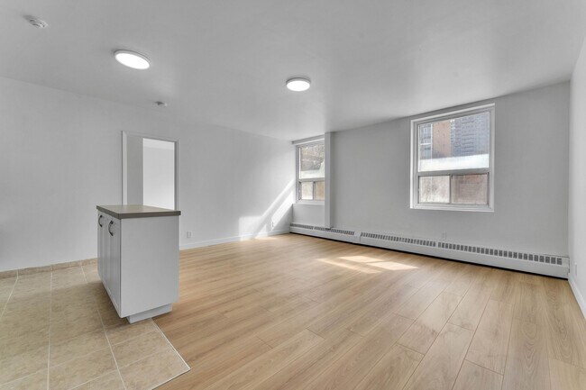 Photo - 145 York St Unité 208