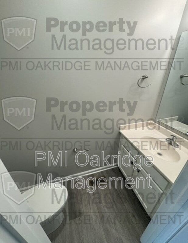 Photo - 223 Bruns Dr