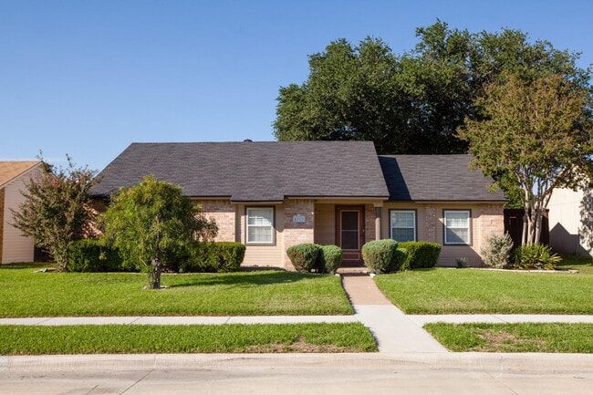 Building Photo - 5713 Baker Dr