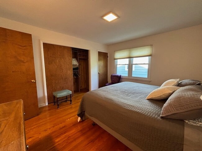 Photo - Fully Furnished, Turn Key Lake Front Home ...