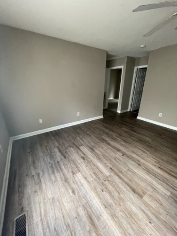 Building Photo - 317 Caswell St