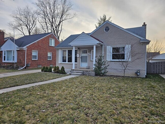 Photo - 1501 Silvery Ln