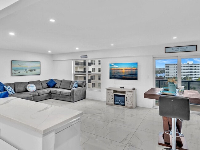 Photo - 5100 Dupont Blvd Unit 8G