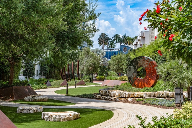 Photo - Pierhouse at Channelside