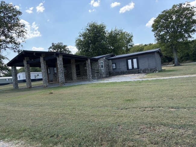 Photo - 17822 S Bryant Rd