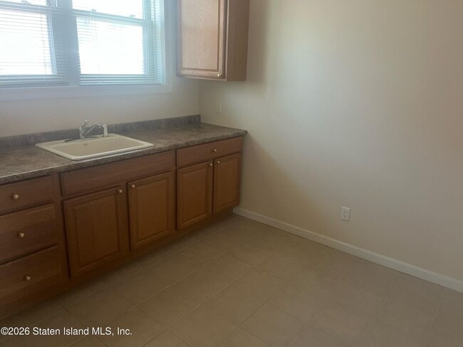 Photo - 89 Bard Ave
