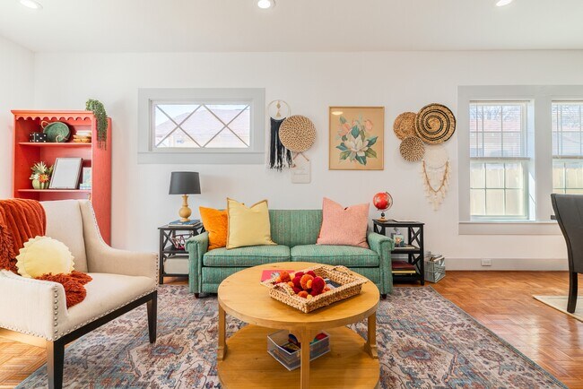 Photo - 475 E French Pl