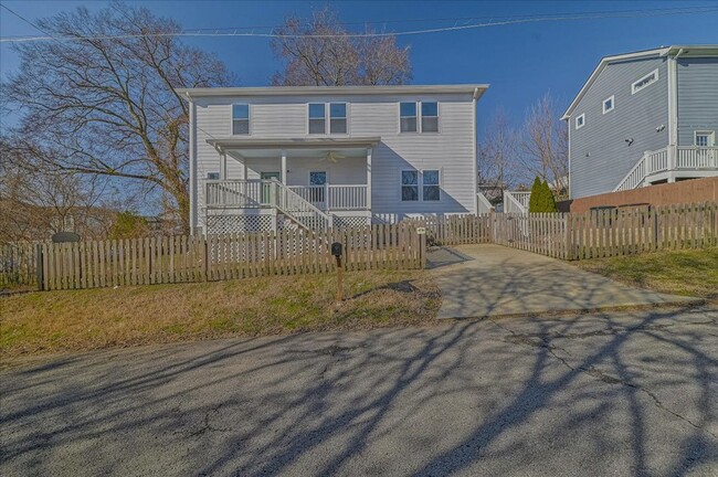 Beautiful House in East Nashville! - Beautiful House in East Nashville!