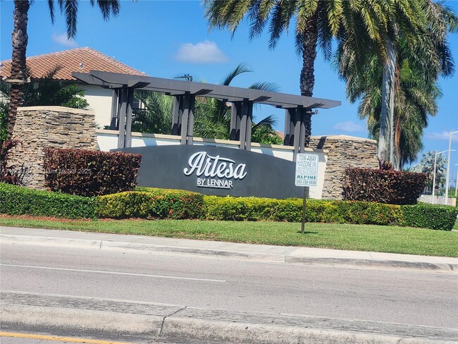 Photo - 11549 SW 248th Ter Townhome