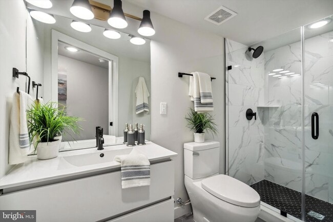 Photo - 1102 Germantown Ave Unit 408