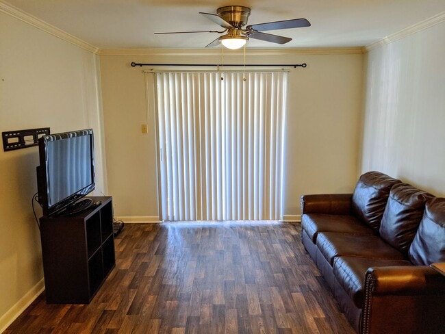 Photo - Greenbriar Condo for Rent!!!